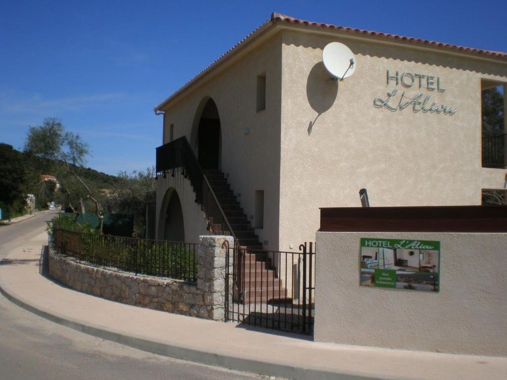 Hotel L'Alivu Galeria  Exterior photo